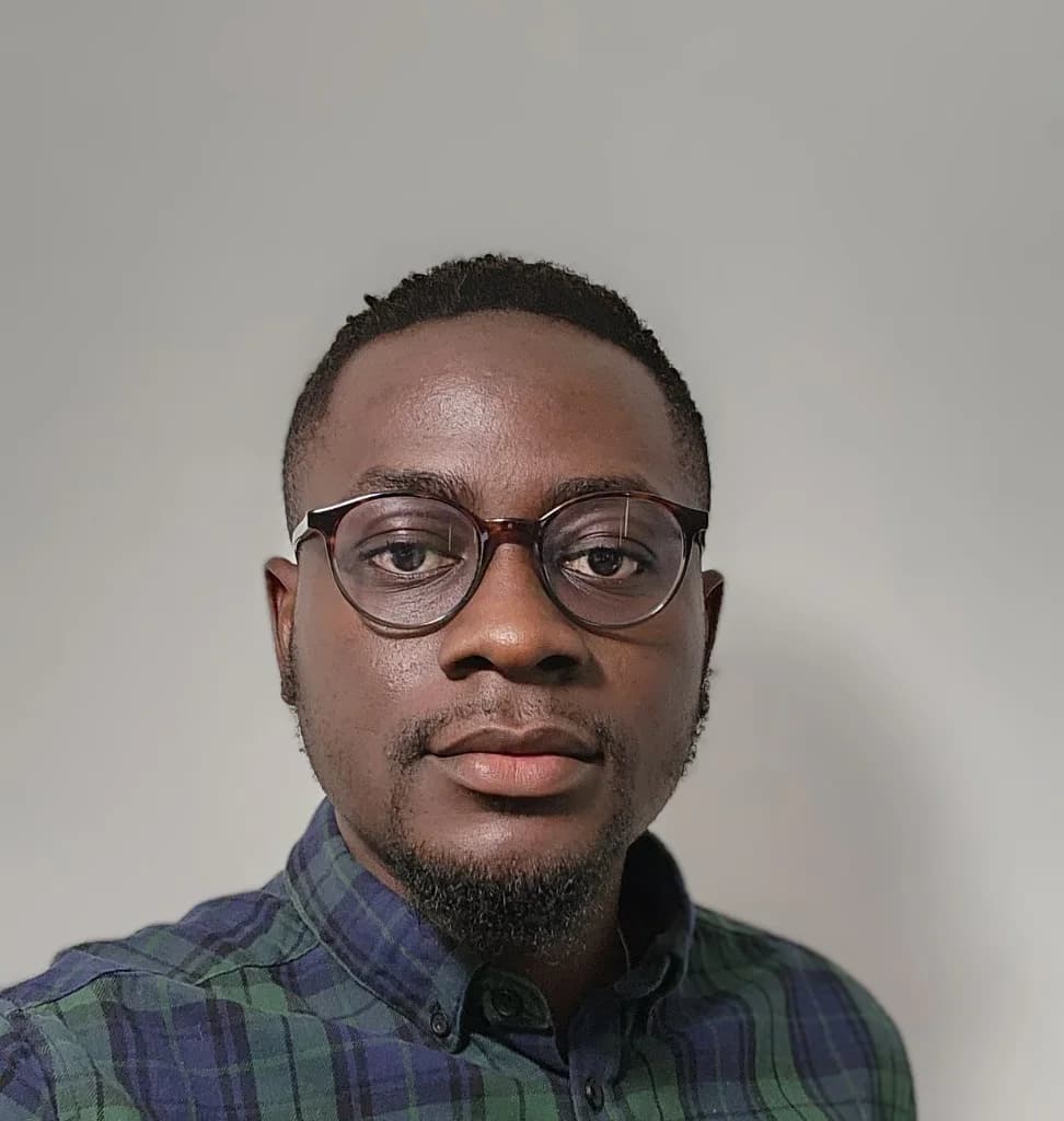 Portrait of Tobi Sule-Odu